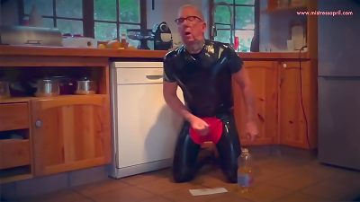 domme domina April - True submission